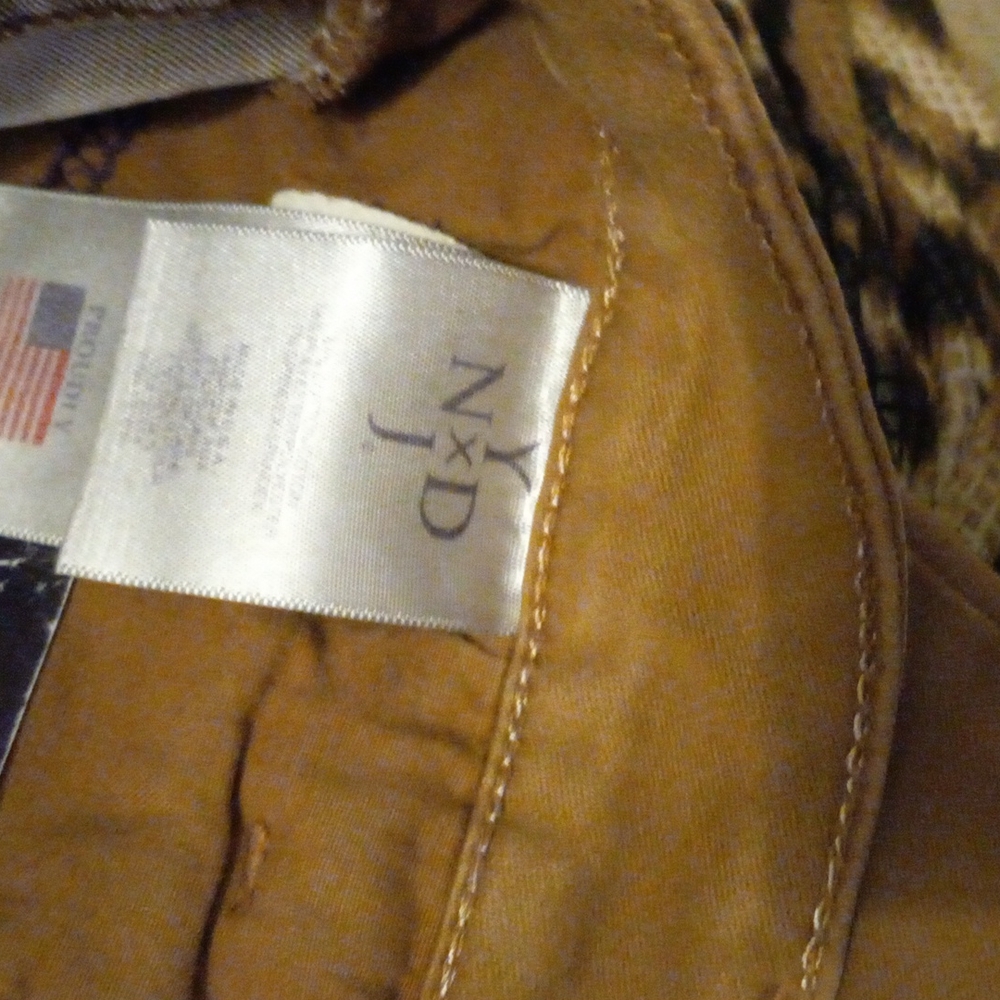 Jeans - Picture 3 of 4